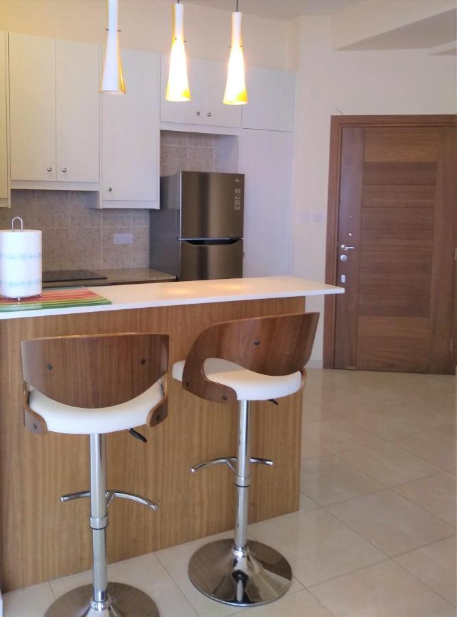 T&E Apartment Larnaca Zewnętrze zdjęcie